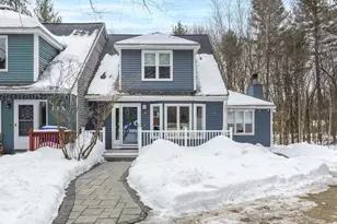 13B Hedgerow Dr, Hudson, NH 03051 - Photo 3