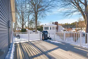 9 Lancelot Dr, Hooksett, NH 03106 - Photo 47