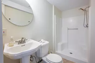 20 Debbie Dr, Pelham, NH 03076 - Photo 41