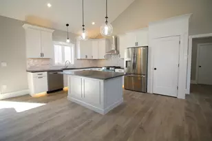 77 Salisbury Road, Mont Vernon, NH 03057 - Photo 3