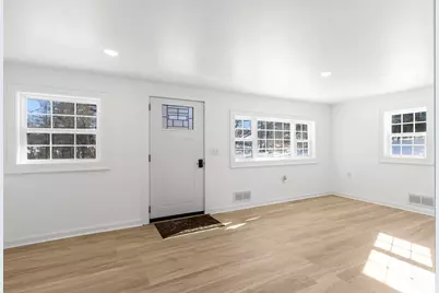 126 Watson Street, Dover, NH 03820 - Photo 11