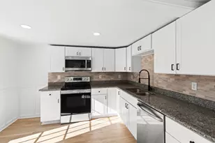 126 Watson Rd, Dover, NH 03820 - Photo 19