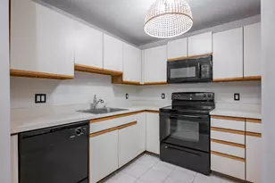 2 Timberwood Dr, Goffstown, NH 03045 - Photo 19