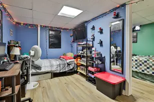 668 W Hollis St, Nashua, NH 03062 - Photo 21