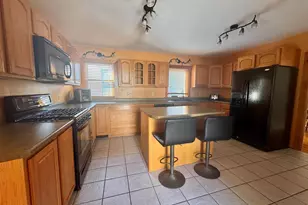 137 Wall St, Springfield, VT 05156 - Photo 7