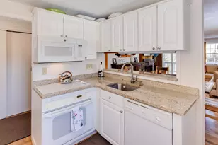 9 Lappin Ln, Lincoln, NH 03251 - Photo 3