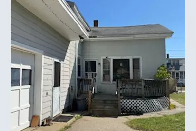 105 Maple Street, Rochester, NH 03867 - Photo 3