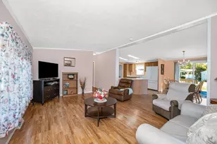 18 Winter St, Salem, NH 03079 - Photo 13