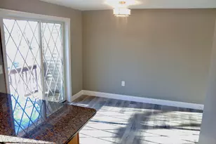 14 Burberry Ct, Merrimack, NH 03054 - Photo 5