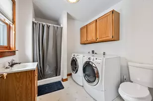 116 Washington St, Berlin, NH 03570 - Photo 13