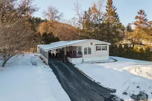 66 Country Skyline Blvd, Weathersfield, VT 05089 - Photo 3