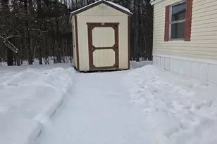 162 Pebblewood Dr, Charlestown, NH 03603 - Photo 13