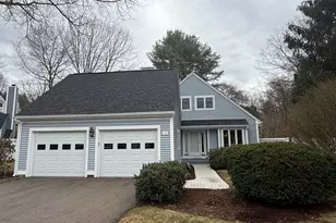 555 Straw Hill Rd, Manchester, NH 03104 - Photo 1