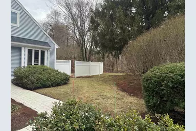 555 Straw Hill Road, Manchester, NH 03104 - Photo 17