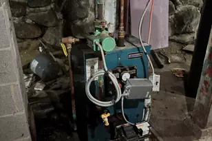 6 Maple St, Winchester, NH 03470 - Photo 17