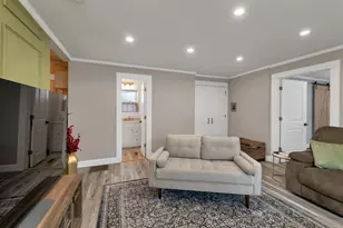 15 Edgewood St, Claremont, NH 03743 - Photo 19