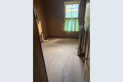 25 Winter Street, Newport, NH 03773 - Photo 13