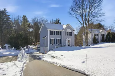 7 Boulder Court, Raymond, NH 03077 - Photo 1