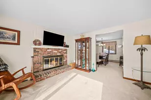 28 Village Ct, Laconia, NH 03246 - Photo 5