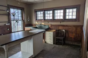 15 Bailey Ave, Claremont, NH 03743 - Photo 23