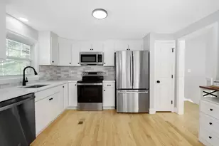 64 McKenna Dr, Nashua, NH 03102 - Photo 15