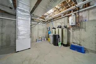 183 Hoit Rd, Concord, NH 03301 - Photo 49