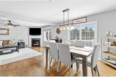 55 Forestedge Way, Manchester, NH 03102 - Photo 13