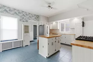 30 Ray St, Manchester, NH 03104 - Photo 15