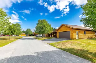 181 Benton Rd, Haverhill, NH 03774 - Photo 7