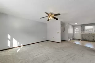 1102 Mammoth Rd, Pelham, NH 03076 - Photo 17