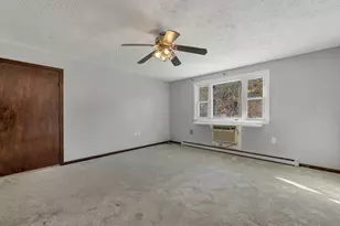 1102 Mammoth Rd, Pelham, NH 03076 - Photo 15