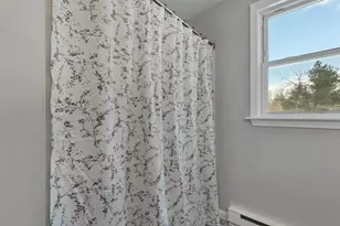 1102 Mammoth Rd, Pelham, NH 03076 - Photo 19