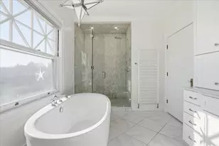 2159 Elm St, Manchester, NH 03104 - Photo 33