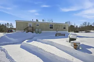 11 Darren Dr, Raymond, NH 03077 - Photo 3