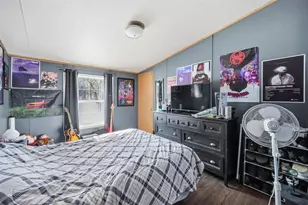 11 Darren Dr, Raymond, NH 03077 - Photo 17