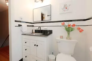 288 Oak St, Manchester, NH 03104 - Photo 19