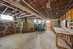 253 Walnut St, Manchester, NH 03104 - Photo 39