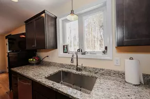 11 Rockingham Rd, Auburn, NH 03032 - Photo 11