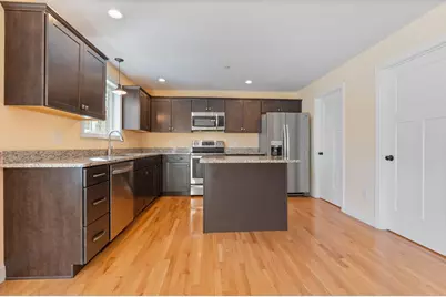 11 Rockingham Road #Unit H, Auburn, NH 03032 - Photo 9