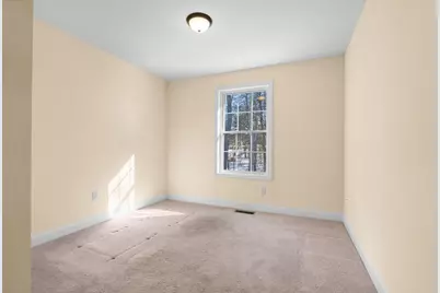 11 Rockingham Road #Unit H, Auburn, NH 03032 - Photo 17