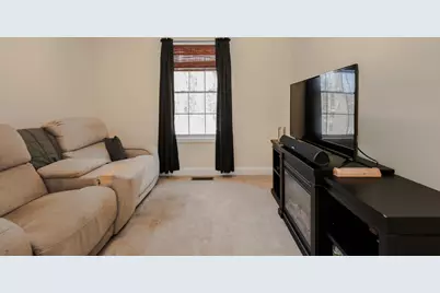 11 Rockingham Road #Unit H, Auburn, NH 03032 - Photo 25