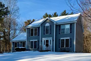 1 Olde Bridge Ln, Epping, NH 03042 - Photo 3