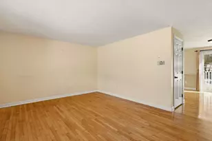 777 Middle Rd, Portsmouth, NH 03801 - Photo 5