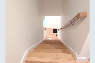 264 Woodview Way, Manchester, NH 03102 - Photo 13