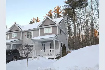 264 Woodview Way, Manchester, NH 03102 - Photo 1