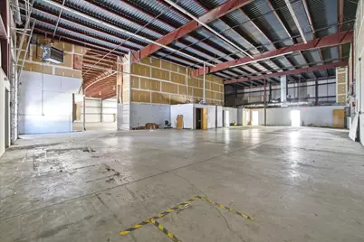 321 Commerce Way, Pembroke, NH 03275 - Photo 25