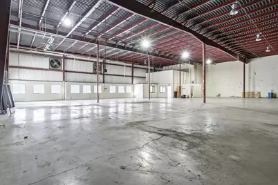 321 Commerce Way, Pembroke, NH 03275 - Photo 33