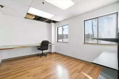 321 Commerce Way, Pembroke, NH 03275 - Photo 47