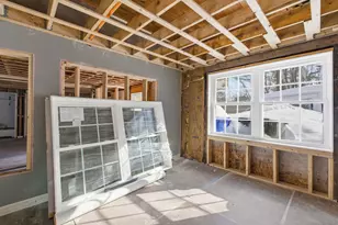 77 Straw Rd, Manchester, NH 03102 - Photo 33