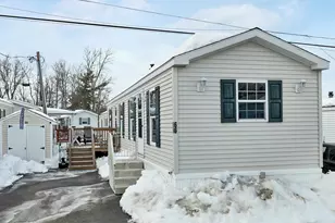 66 Brookwood Dr, Salem, NH 03079 - Photo 3